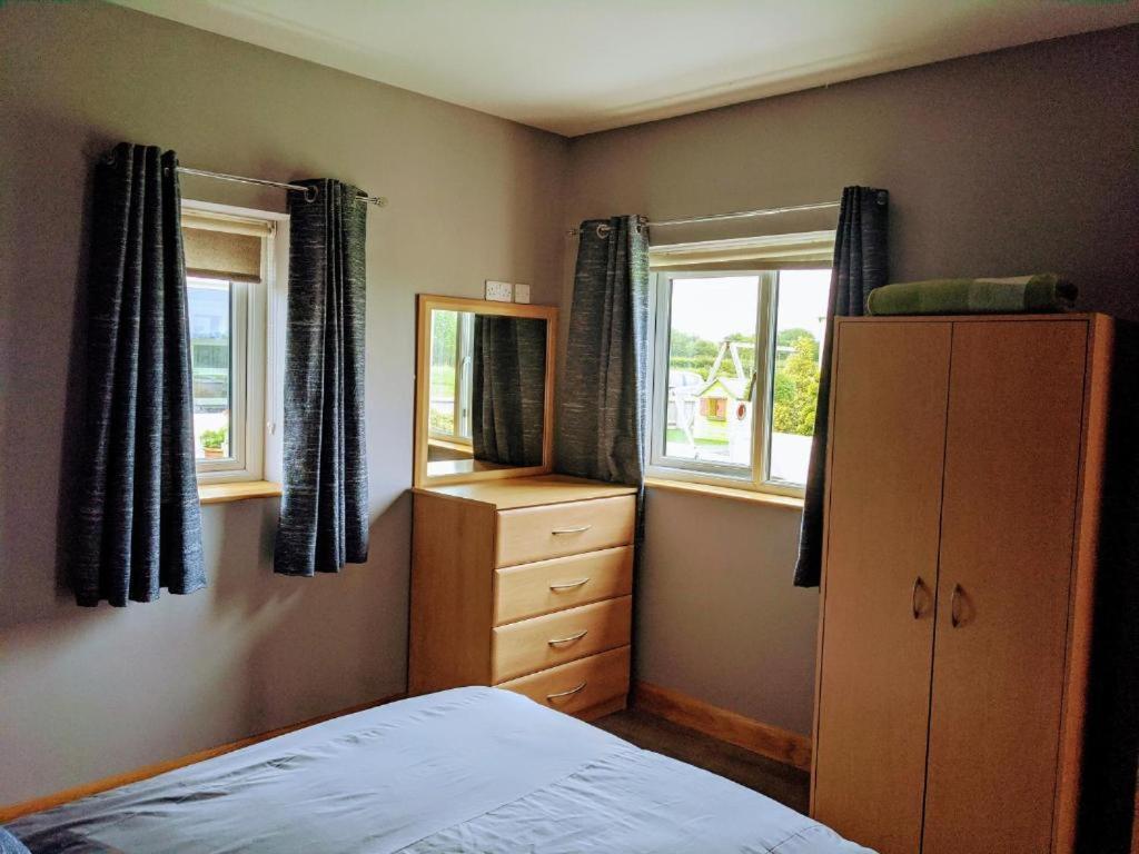 Arvalee Retreat With Outdoor Hottub Bed & Breakfast Omagh Exterior photo