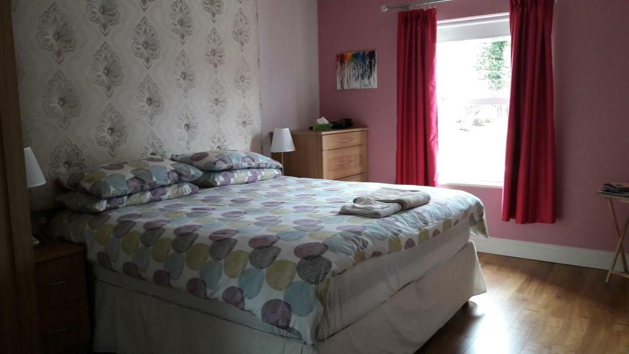 Arvalee Retreat With Outdoor Hottub Bed & Breakfast Omagh Exterior photo